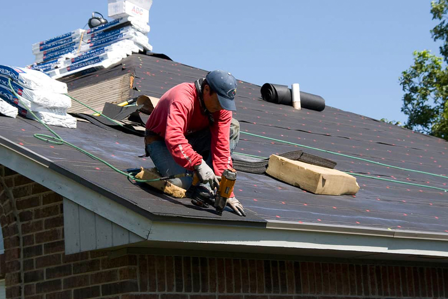 Reasons why roofing installation or repair calls for professionals