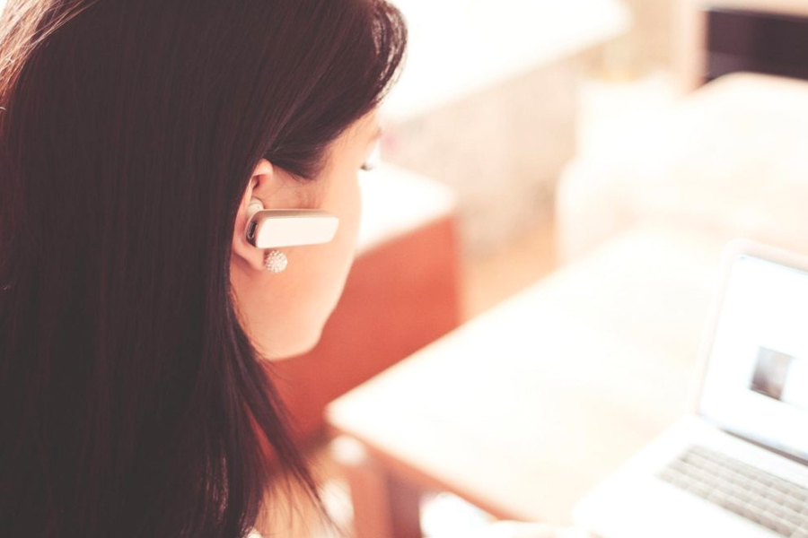 How Beneficial Is A Virtual Receptionist To Your Business?