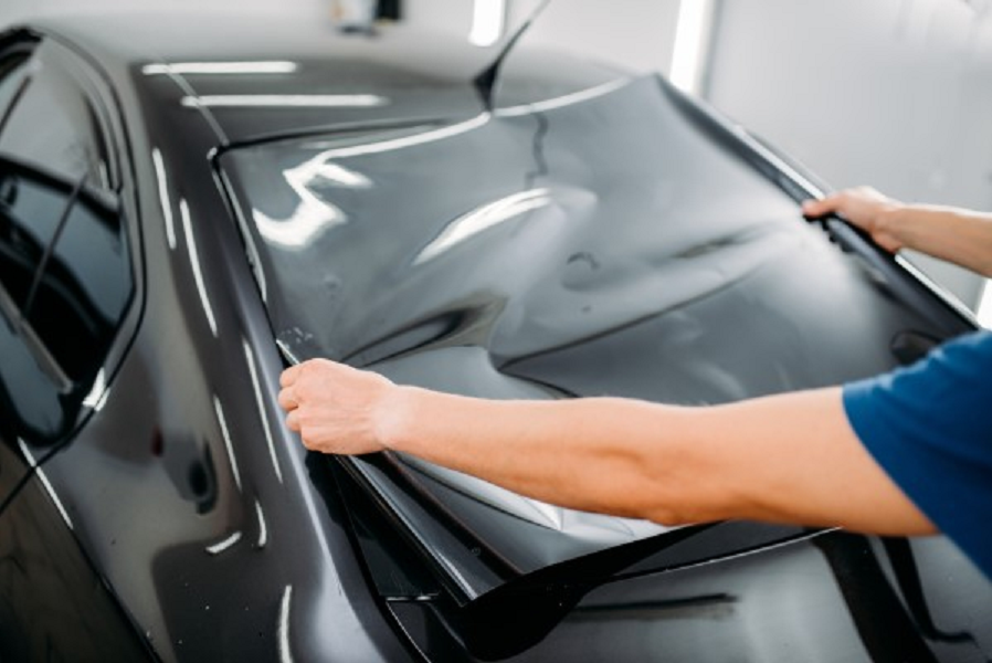 Discusses How You Can Spot A Bad Window Tinting Job
