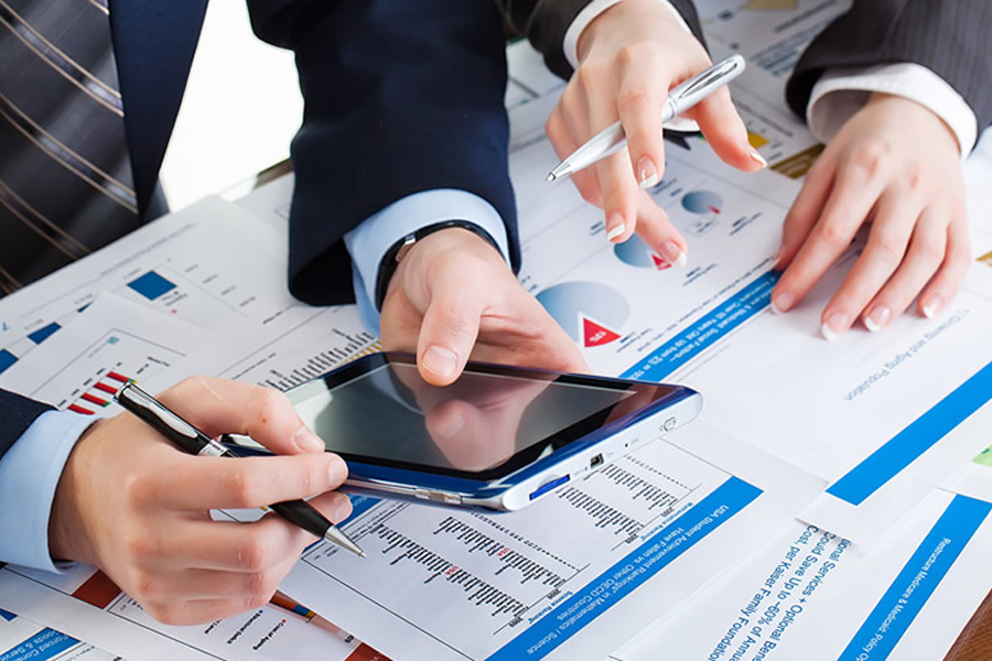 How Should a Loan App Help You Borrow More Responsibly?